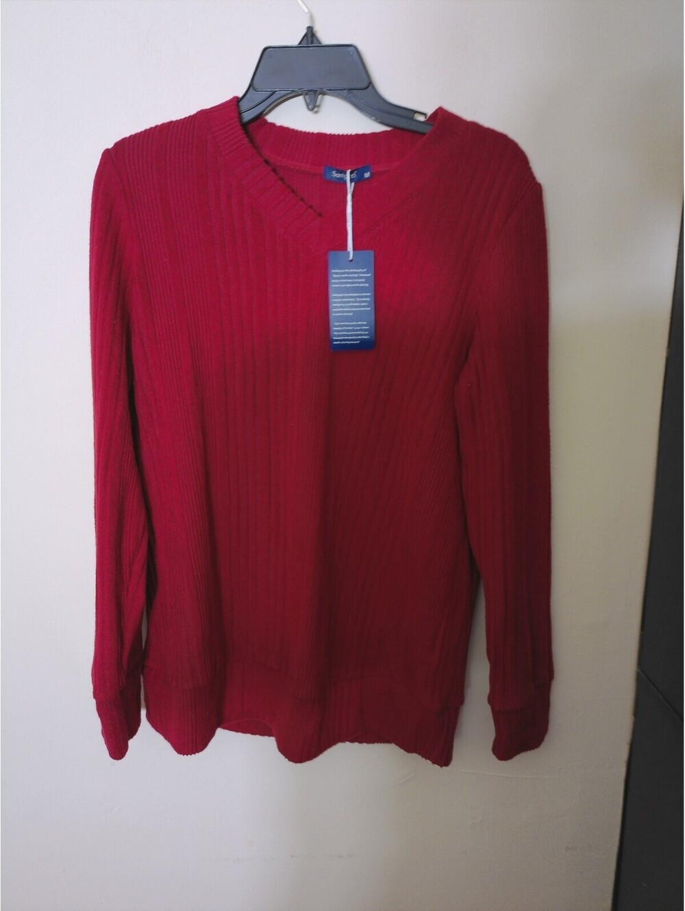 NWT Sampeel Sweater Womens Red Size M Ribbed Knit V-Neck Long Sleeve Pullover